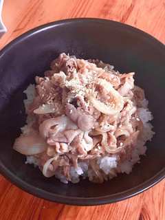簡単・生姜焼き丼-レシピのメイン写真
