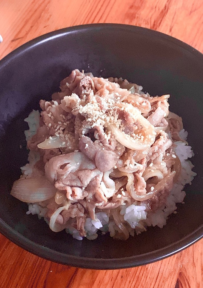 簡単・生姜焼き丼-レシピのメイン写真