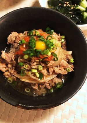 キムチ鍋リメイク★ピリ辛牛鍋丼-レシピのメイン写真