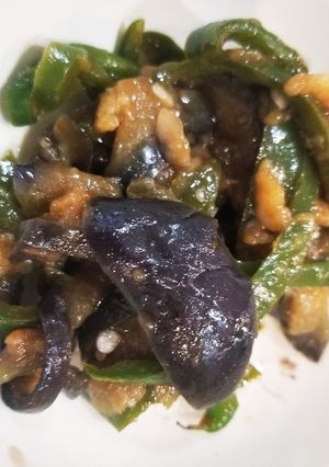 天かす消費に!ピーマン茄子の味噌炒め-レシピのメイン写真