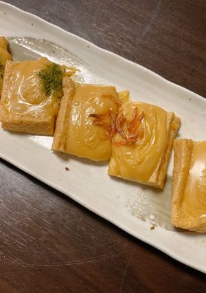 低糖質おつまみ☆油揚げのチーズのせ焼き-レシピのメイン写真
