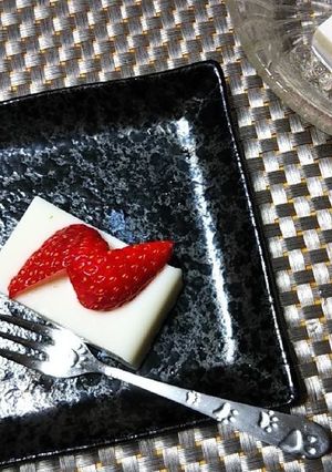 牛乳ゼリー-レシピのメイン写真