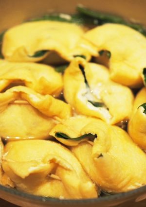 思わず一口で頬張りたくなる♪たまご巾着-レシピのメイン写真