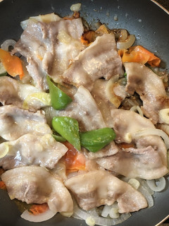 塩麹だけ!豚バラ肉と野菜のヘルシー蒸し-レシピのメイン写真