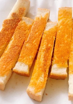 パン耳消費に☆チーズスティックパン-レシピのメイン写真