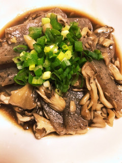 舞茸とこんにゃくのワサビ炒め-レシピのメイン写真