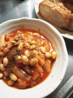 簡単 モモ肉と大豆のトマト煮-レシピのメイン写真