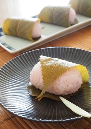 道明寺粉の桜餅-レシピのメイン写真