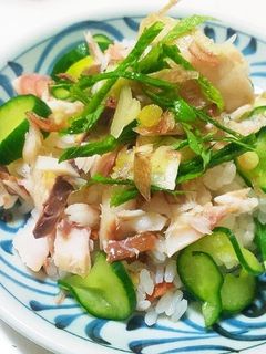 アジの干物で簡単チラシ寿司-レシピのメイン写真