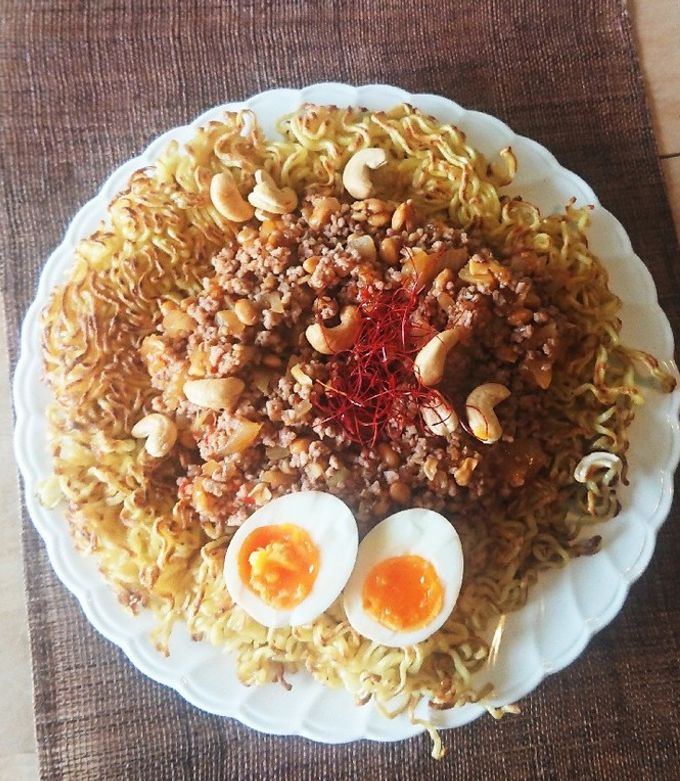 ピリ辛ジャージャン☆パリパリ麺&オイス玉-レシピのメイン写真