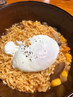 カップ麺ときのことたまご-レシピのメイン写真