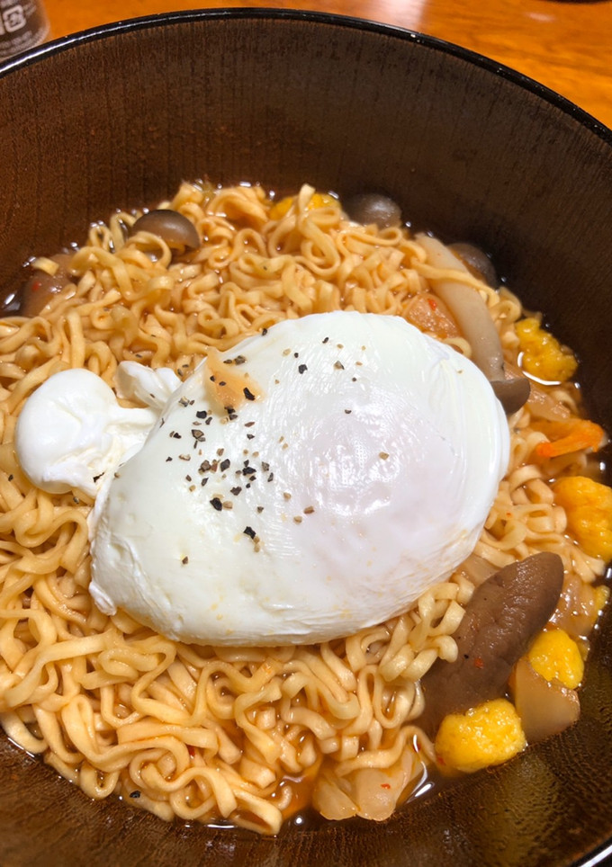 カップ麺ときのことたまご-レシピのメイン写真