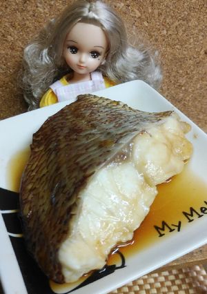 リカちゃん♡昆布に乗せて鯛の煮付け✤*゜-レシピのメイン写真