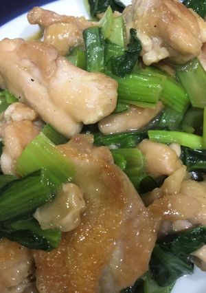 鶏もも肉と小松菜の炒め物-レシピのメイン写真