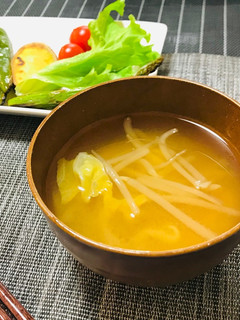簡単・春キャベツともやしのお味噌汁-レシピのメイン写真