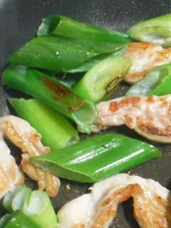 鶏せせり肉とネギ焼き(おつまみ)-レシピのメイン写真