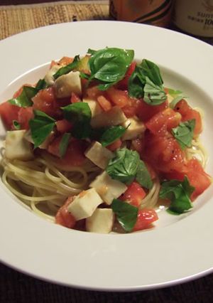 超簡単!バジルとトマトの冷製パスタ♪-レシピのメイン写真