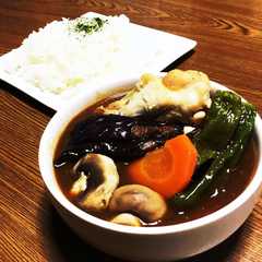 รูปของ 洋風スープカレー『デミグラス＋カレー粉』