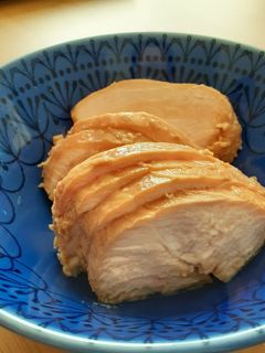 醤油麹でしっとり鶏ハム-レシピのメイン写真
