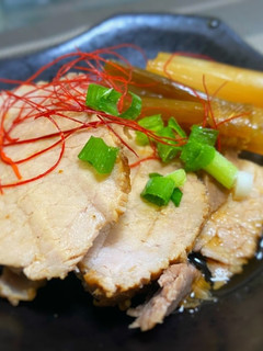 しっとりコク旨♪ 焼き煮豚-レシピのメイン写真