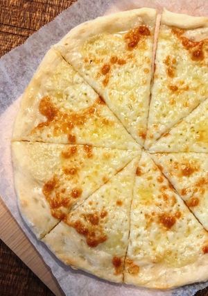 基本のピザ(ハニーチーズ)-レシピのメイン写真