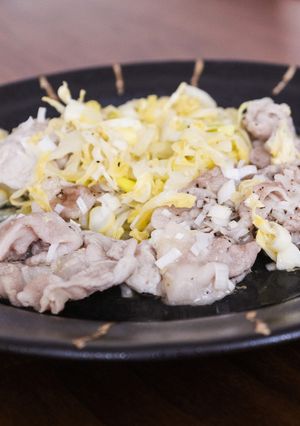 ご飯が進む！豚とキャベツの和風重ね蒸し-レシピのメイン写真