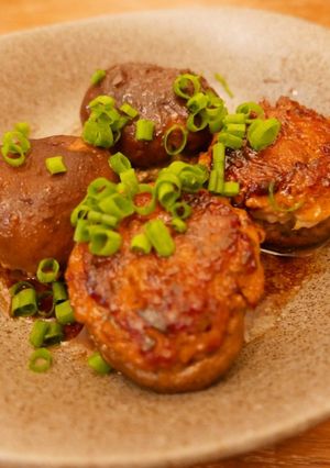 丸ごとジューシー椎茸の肉詰め-レシピのメイン写真