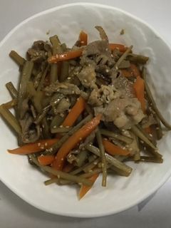 豚バラ入りきんぴらごぼう-レシピのメイン写真