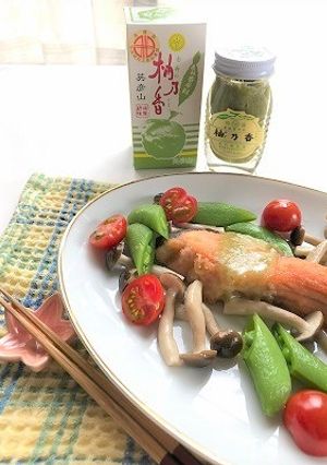 柚子胡椒バターのサーモンムニエル-レシピのメイン写真