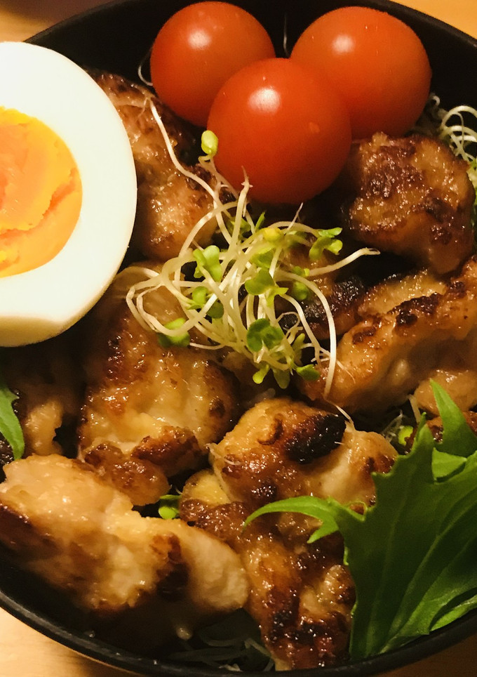 丼弁当●鶏もも肉の揚げ焼き丼-レシピのメイン写真