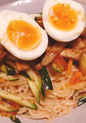 簡単！冷やし中華の麺活用したビビン麺風！-レシピのメイン写真