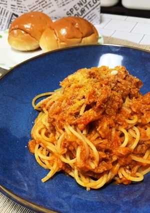 たっぷりツナ缶トマトソースパスタ-レシピのメイン写真