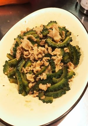 ゴーヤと豚肉の炒め-レシピのメイン写真
