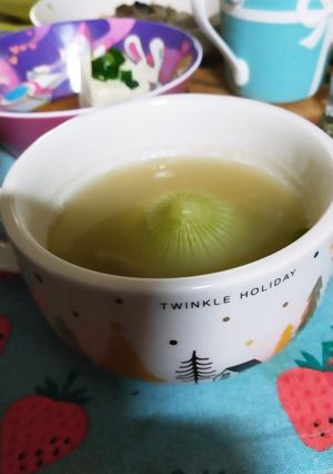 新玉ねぎの丸ごとスープ-レシピのメイン写真