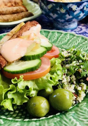 ピッツァの端でホットドッグかパニーニ-レシピのメイン写真