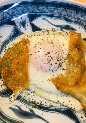 鶏皮エッグ●鶏皮の目玉焼き-レシピのメイン写真