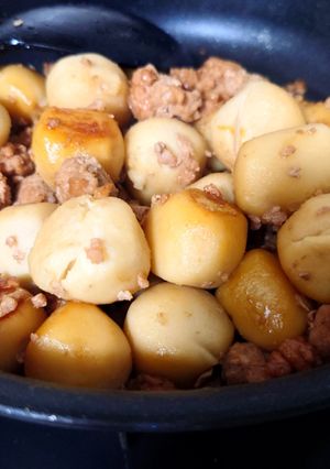 冷凍里芋の炒め煮っころがし（ひき肉入り）-レシピのメイン写真