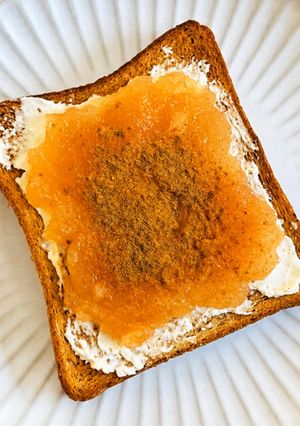 朝食ランチ♡クリームチーズとりんごジャムトースト-レシピのメイン写真