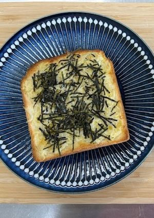朝ごはんやおやつにも！しらす海苔トースト-レシピのメイン写真