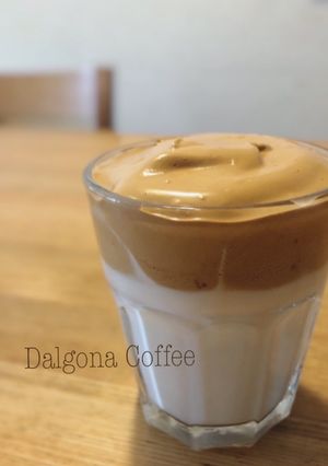 ダルゴナコーヒー-レシピのメイン写真