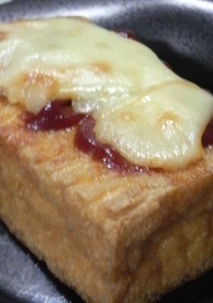 ずぼらんの極意厚揚げで作ってみるピザ-レシピのメイン写真