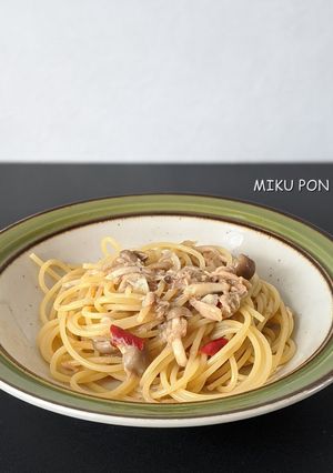 しめじとツナのめんつゆバターパスタ-レシピのメイン写真