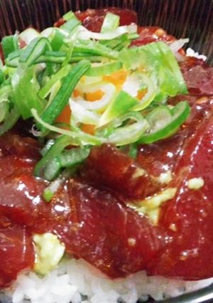 マグロユッケアボカ丼-レシピのメイン写真