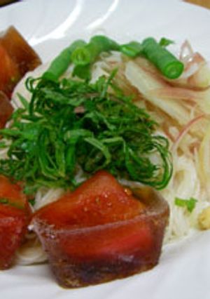 めんつゆ氷で冷たいトマト素麺　-レシピのメイン写真
