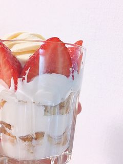 簡単パフェ.。.:✽・゚-レシピのメイン写真