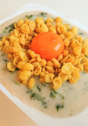 パックご飯で作る「天かすとろろご飯」-レシピのメイン写真