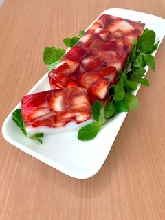 いちごミルクゼリー-レシピのメイン写真
