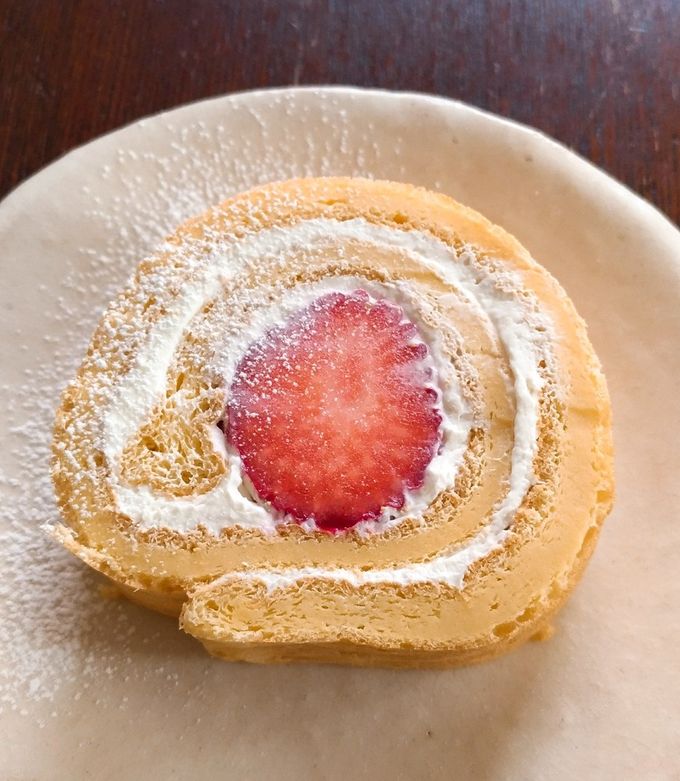 しっとりふかふかロールケーキ-レシピのメイン写真