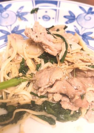 春菊と豚こま肉のナムル風炒め-レシピのメイン写真