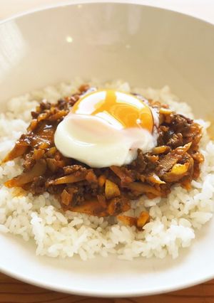 ごぼうとリンゴのドライカレー-レシピのメイン写真